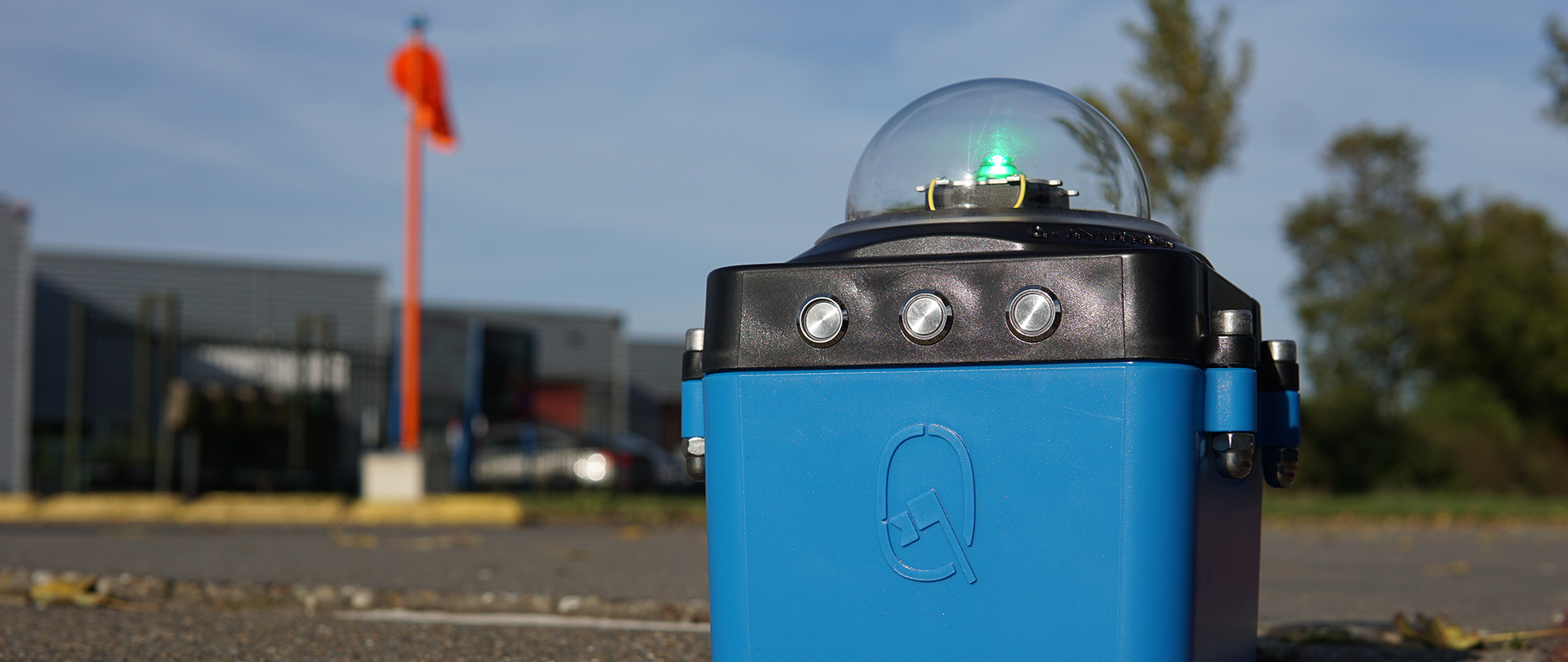 Q-Aviation Perimeter Light Equipment